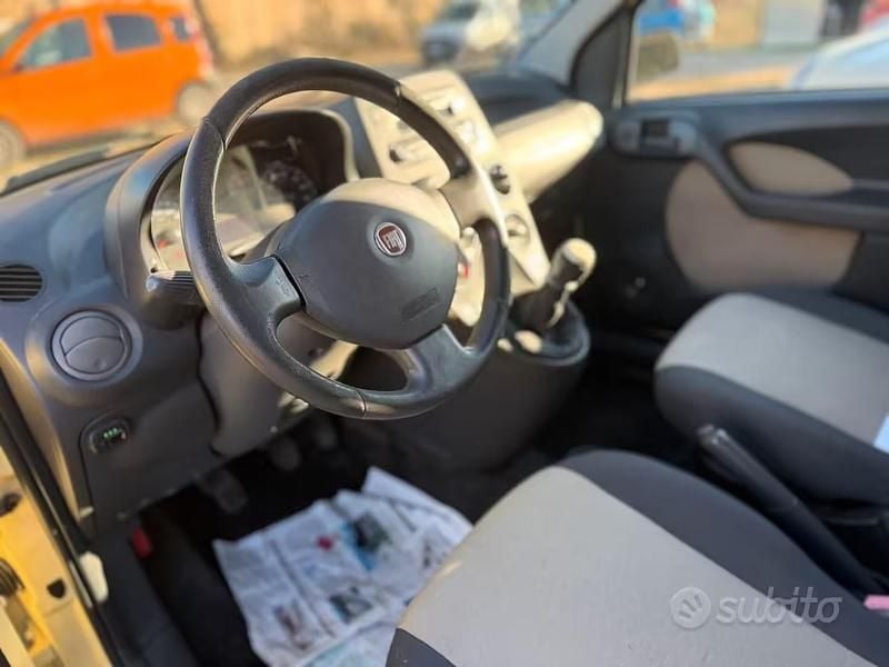 Usata Fiat Panda 77 CV (56 kW) 2007 Giallo Utilitaria