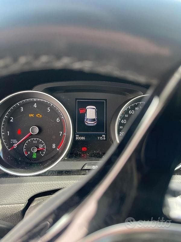 Usata VW Golf VIII 2020 Grigio Berlina
