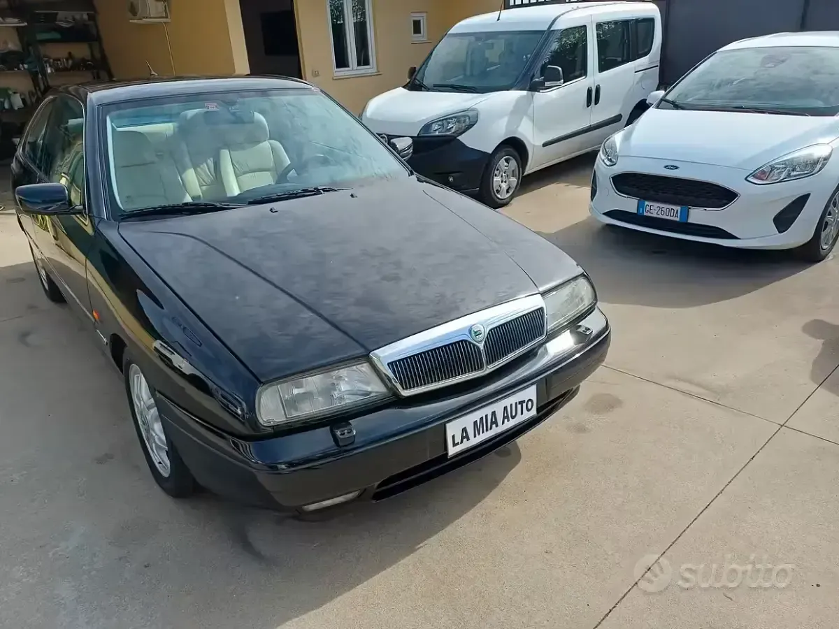 Begagnad Lancia Kappa 220 HK (161 kW) 1999 Svart Sportkupé