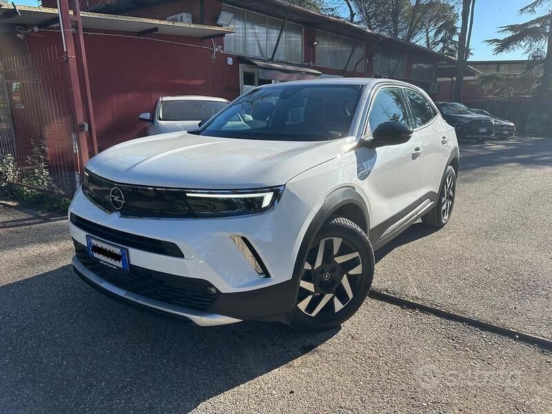Bianco Usata 2022 Opel Mokka Edition SUV | 15.900 € (Buon prezzo) - Immagine 1/4
