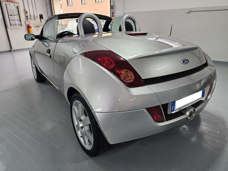 Begagnad Ford StreetKa 95 HK (69 kW) 2003 Grå Cab