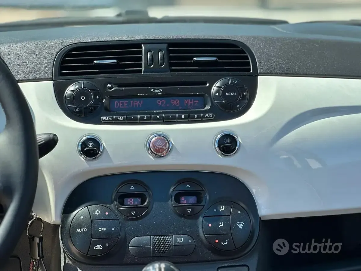 Usata Fiat 500C Lounge 69 CV (50 kW) 2014 Bianco Cabrio