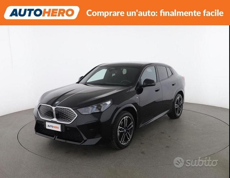 Usata BMW iX2 M Sport 150 kW (204 CV) 2024 Nero SUV