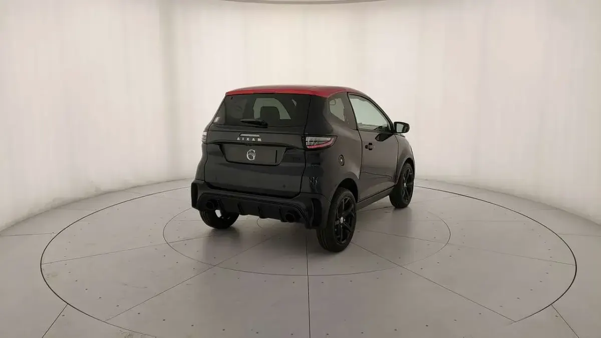 Nuova Aixam City Sport 2026 Nero