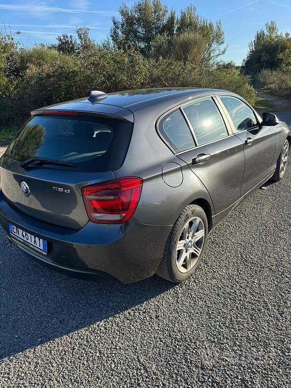 Usata BMW 118 143 CV (105 kW) 2013 Grigio Utilitaria