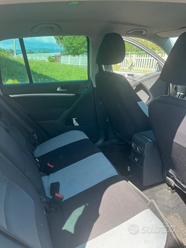 Usata VW Tiguan 140 CV (102 kW) 2013 Grigio SUV