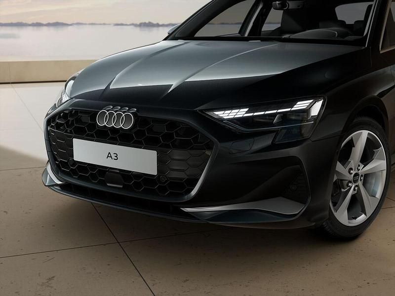 Nouvelle Audi A3 Advanced 116 ch (85 kW) 2026 Gris Berline