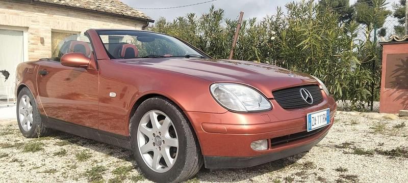 Usata Mercedes SLK230 193 CV (141 kW) 1999 Cabrio