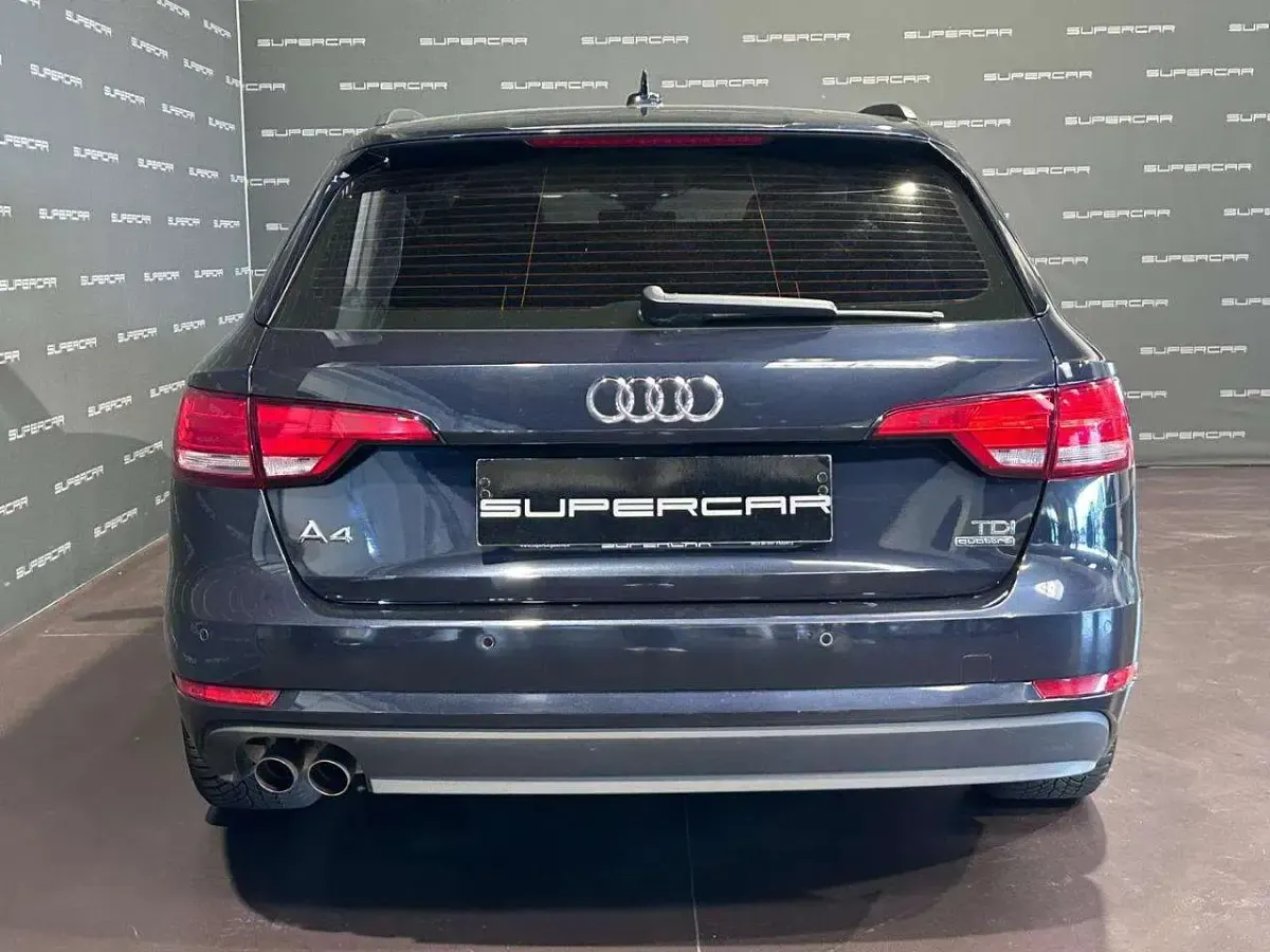 Usata Audi A4 190 CV (139 kW) 2016 Blu Station wagon