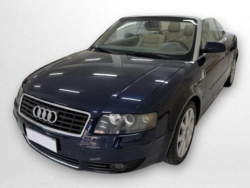 Usata Audi A4 Cabriolet 163 CV (119 kW) 2004 Blu Cabrio
