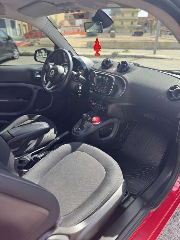 Usata 2019 Smart ForTwo Coupé Due volumi | 13.000 € (Super prezzo) - Immagine 1/4