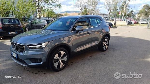 Usata Volvo XC40 190 CV (139 kW) 2021 Grigio SUV