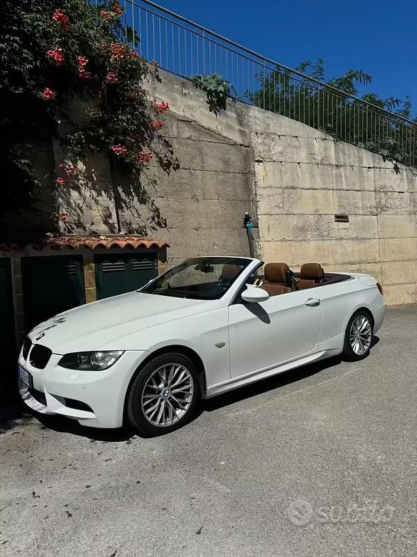 Usata BMW 325 Cabriolet M Sport 197 CV (144 kW) 2007 Bianco Cabrio