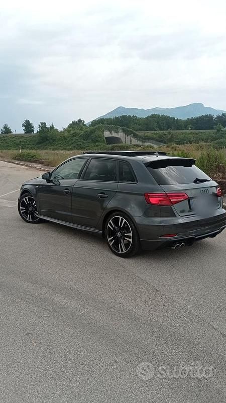 Usata Audi A3 S-Line 150 CV (110 kW) 2018 Grigio Station wagon