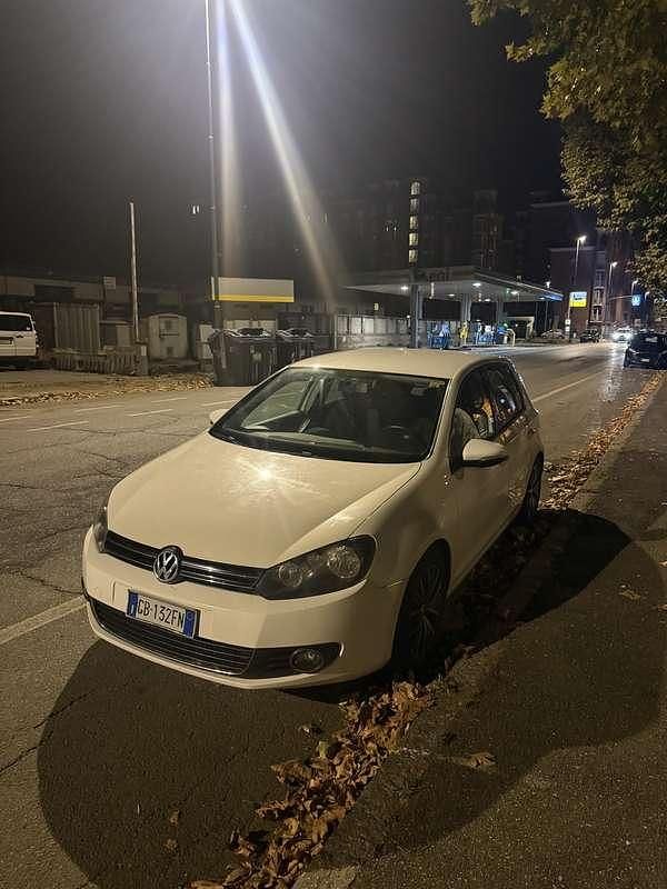 Usata 2010 VW Golf VI Team Tre volumi | 5500 € (Cara) - Immagine 1/3