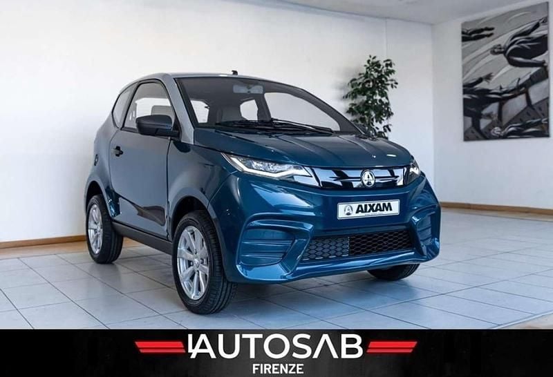 Nuova Aixam AMBITION Pack 5 kW (8 CV) 2026 Blu Utilitaria