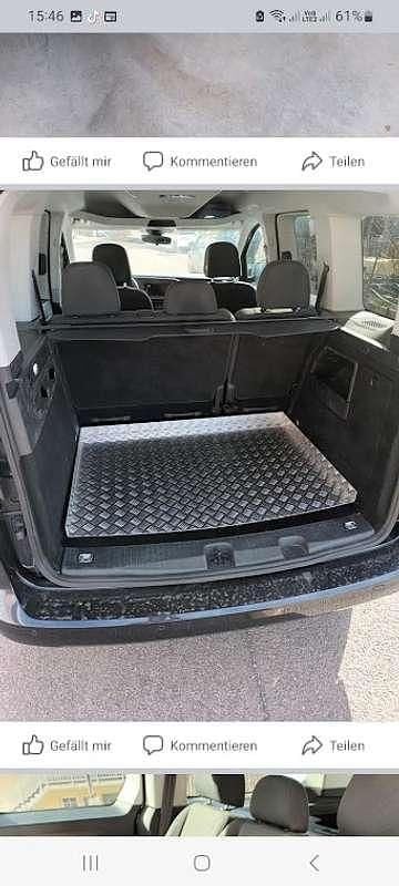 Usata VW Caddy 102 CV (75 kW) 2021 Blu/azzurro Monovolume