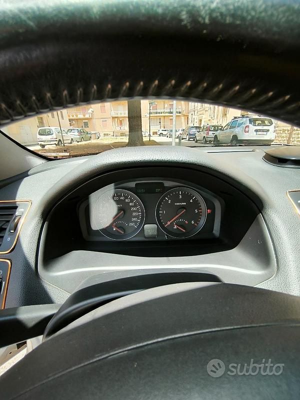 Usata Volvo V50 136 CV (100 kW) 2013 Grigio Station wagon