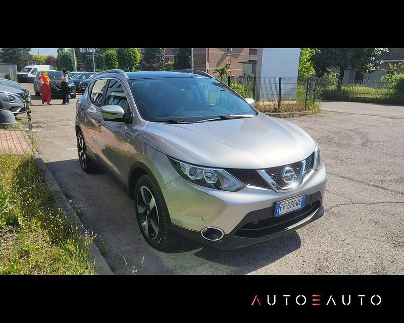 Usata Nissan Qashqai N-Vision 110 CV (80 kW) 2016 Argento SUV
