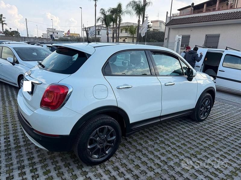 Usata Fiat 500X Pop Star 95 CV (69 kW) 2016 Bianco SUV