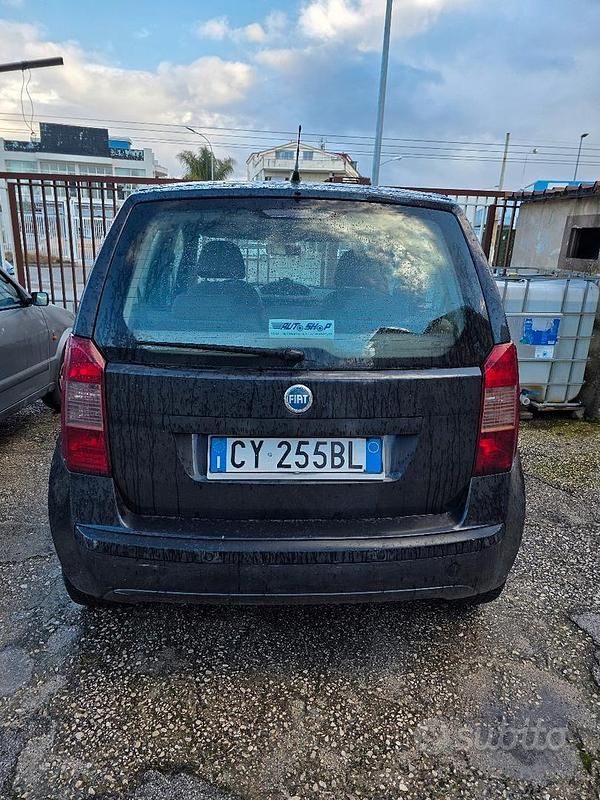 Usata 2005 Fiat Idea Monovolume | 1500 € (Ottimo prezzo) - Immagine 1/4