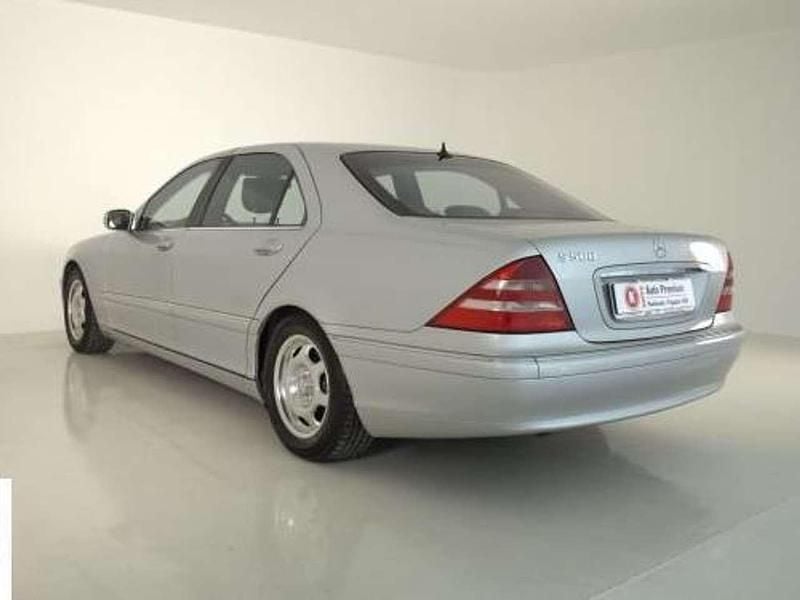 Usata Mercedes S500 306 CV (225 kW) 1999 Grigio Berlina