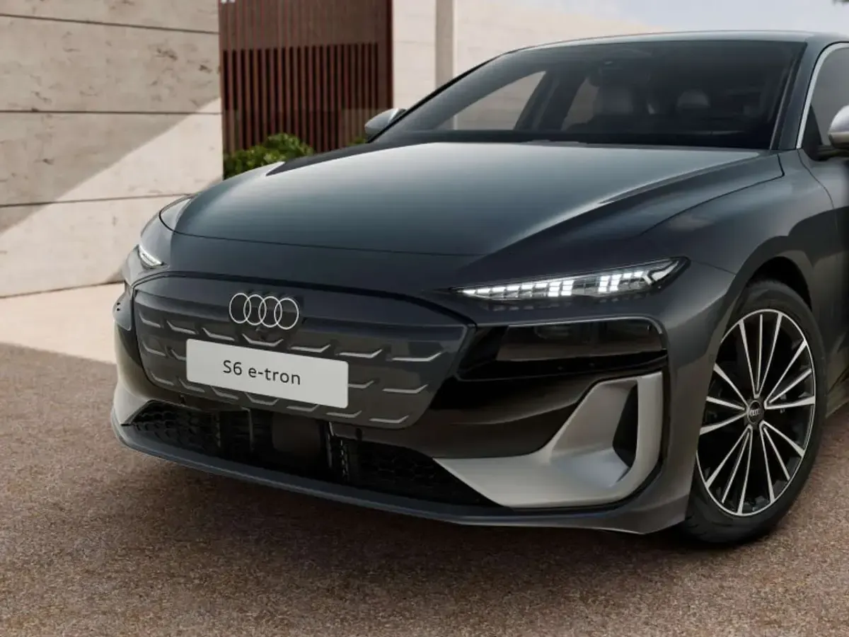 Nuova Audi S6 Sport 188 CV (138 kW) 2026 Argento Berlina