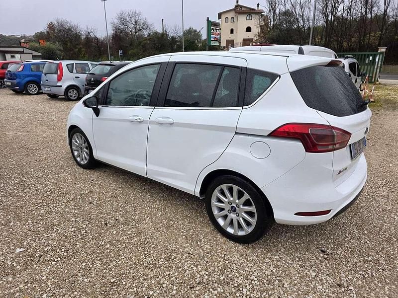 Usata Ford B-MAX Business Edition 75 CV (55 kW) 2014 Bianco Monovolume