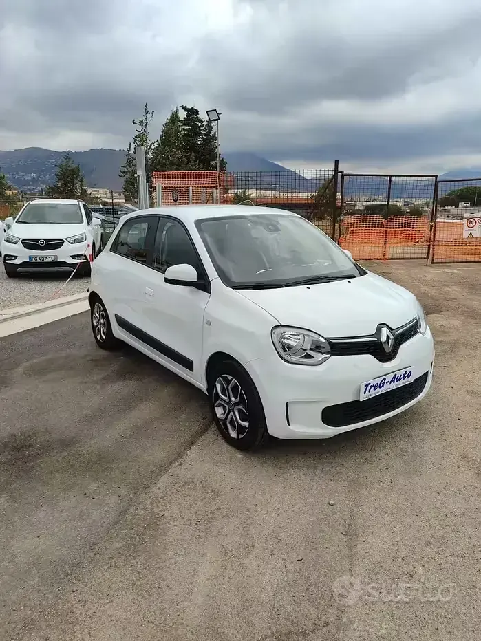Usata Renault Twingo SE 65 CV (47 kW) 2021 Bianco Utilitaria