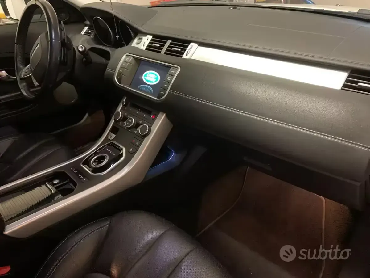 Usata Land Rover Range Rover evoque 190 CV (139 kW) 2014 Bianco SUV