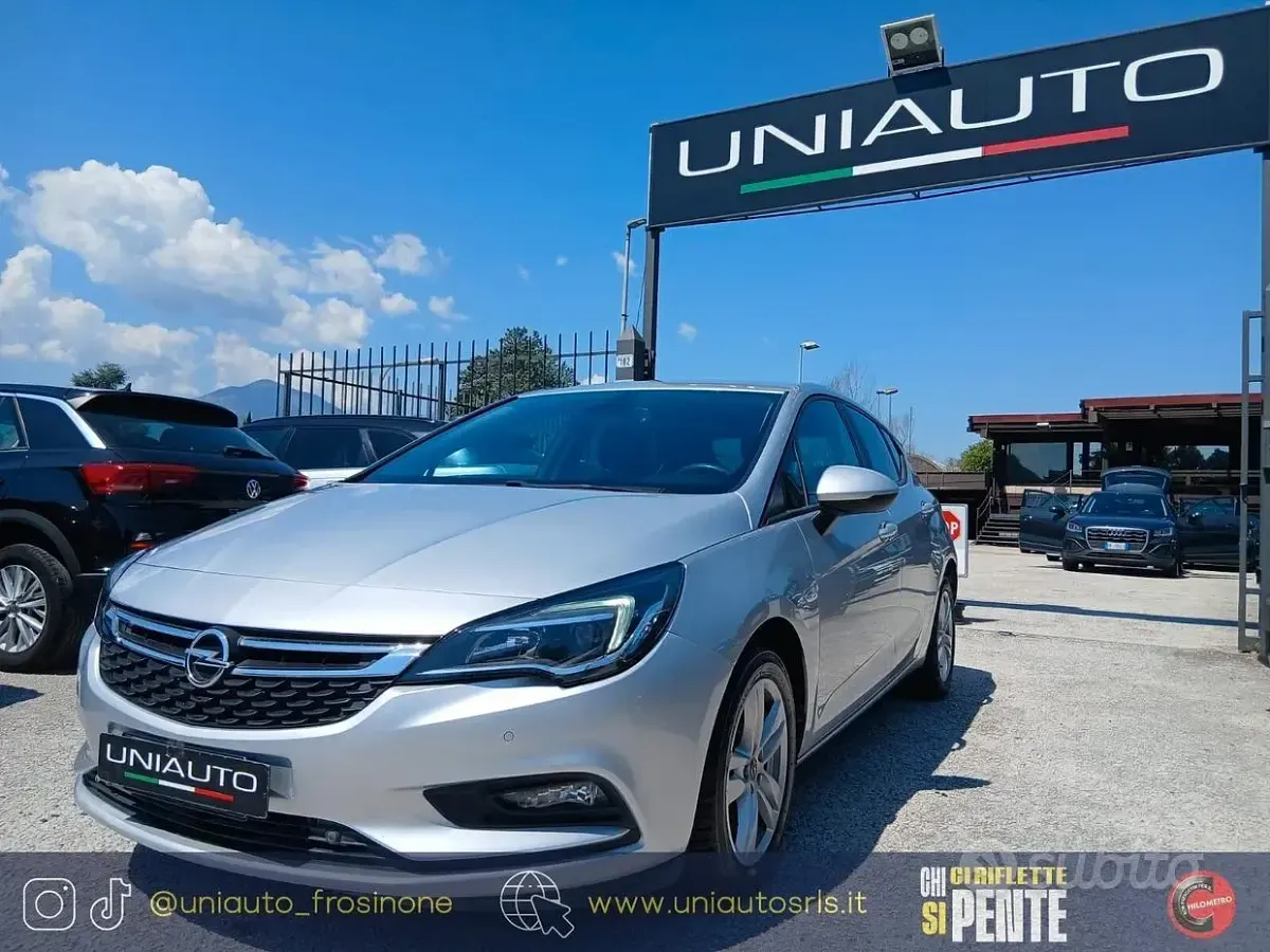 Usata Opel Astra Innovation 110 CV (80 kW) 2017 Other Berlina