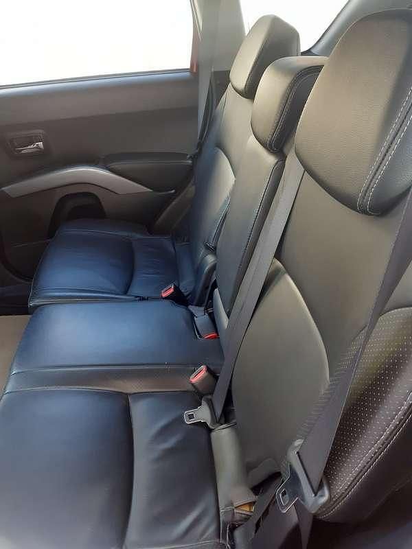 Usata Mitsubishi Outlander Instyle 170 CV (125 kW) 2008 Rosso SUV