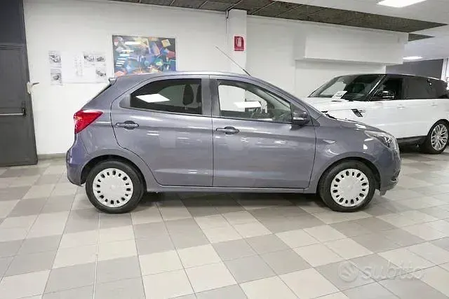 Usata Ford Ka Plus Ultimate 86 CV (63 kW) 2017 Grigio Utilitaria