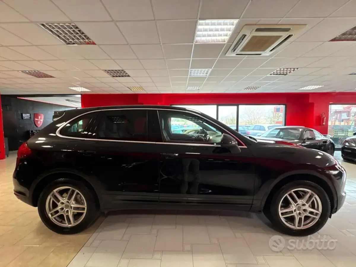 Usata Porsche Cayenne 400 CV (294 kW) 2013 Nero SUV