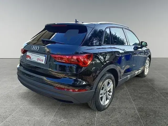 Usata Audi Q3 Business 150 CV (110 kW) 2023 Nero mythos metallizzato SUV