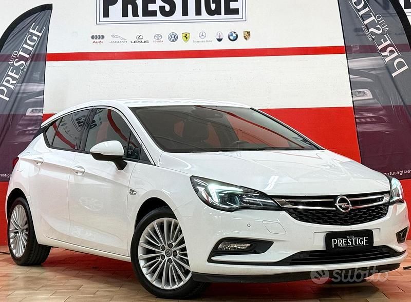Bianco Usata 2016 Opel Astra S Tre volumi | 8900 € (Cara) - Immagine 1/4