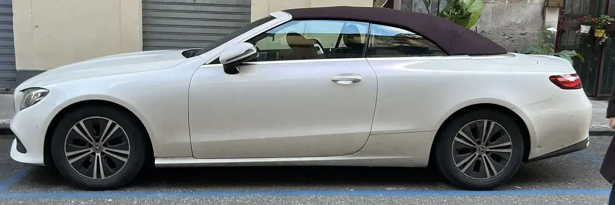 Usata Mercedes E220 Business 194 CV (142 kW) 2020 Bianco Cabrio