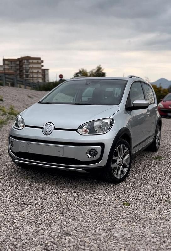 Usata VW up! 75 CV (55 kW) 2015 Grigio Utilitaria