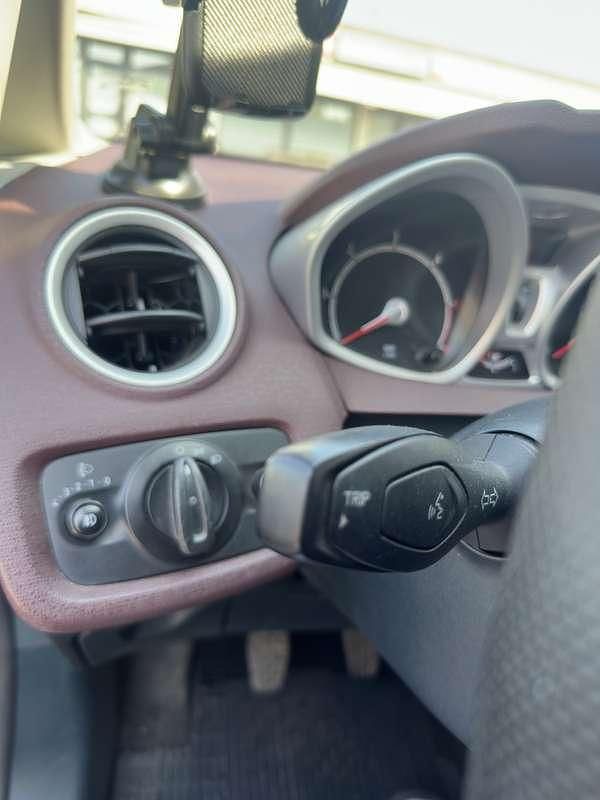 Usata Ford Fiesta Sport 368 CV (270 kW) 2009 Nero Berlina