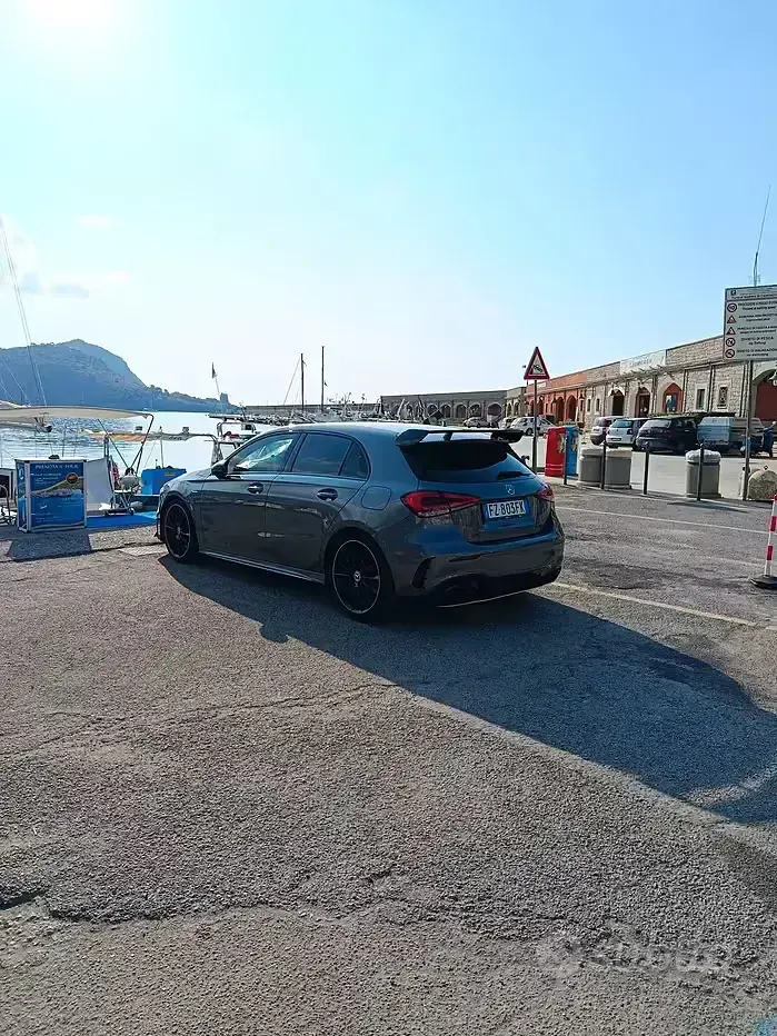 Usata Mercedes A250 224 CV (164 kW) 2018 Grigio Berlina