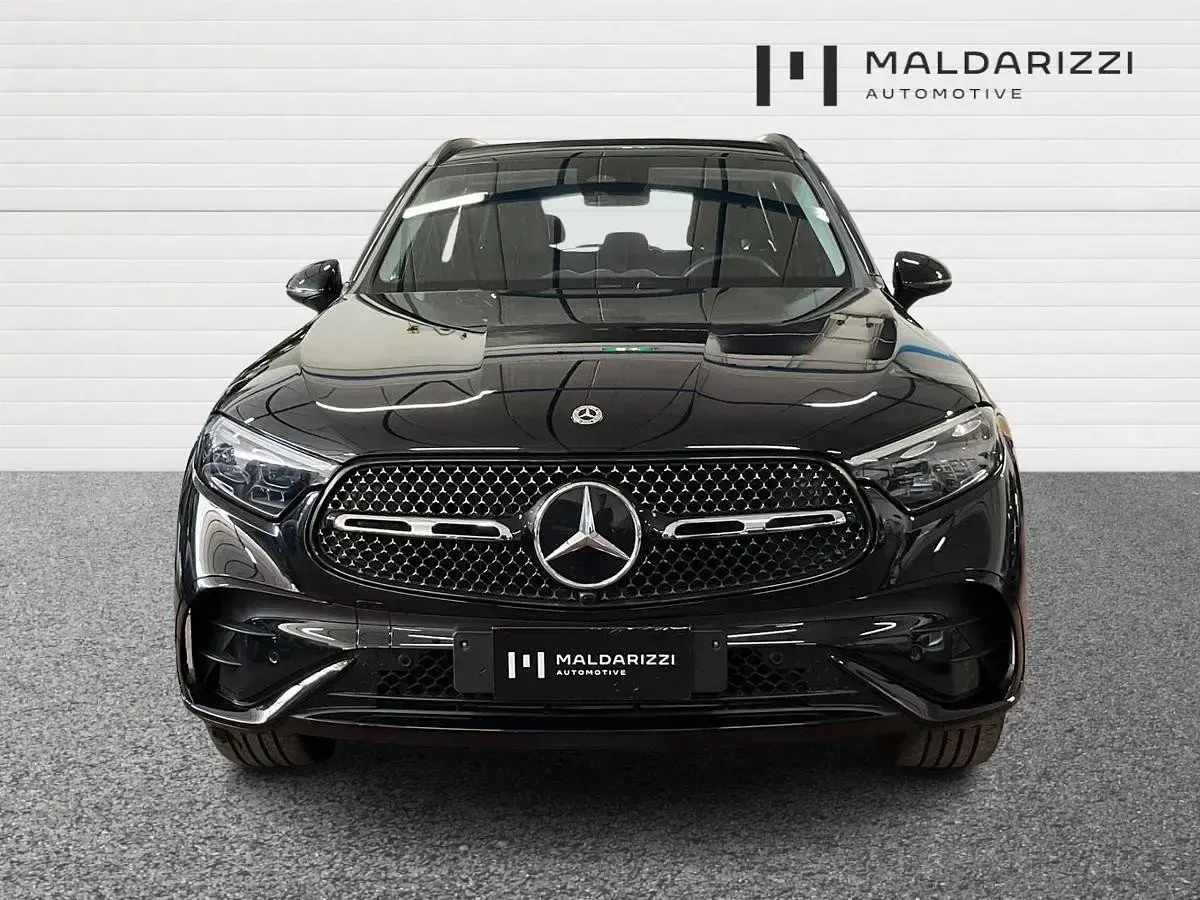 Usata Mercedes GLC300 Advanced 197 CV (144 kW) 2025 Nero ossidiana SUV