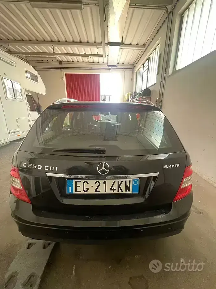 Usata Mercedes C250 AMG 204 CV (150 kW) 2011 Nero Station wagon