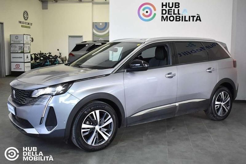 Occasion Peugeot 5008 Allure 131 ch (96 kW) 2023 Gris SUV
