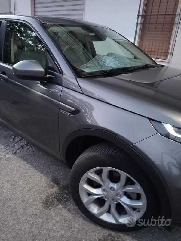 Usata Land Rover Discovery Sport SE 150 CV (110 kW) 2018 Grigio SUV