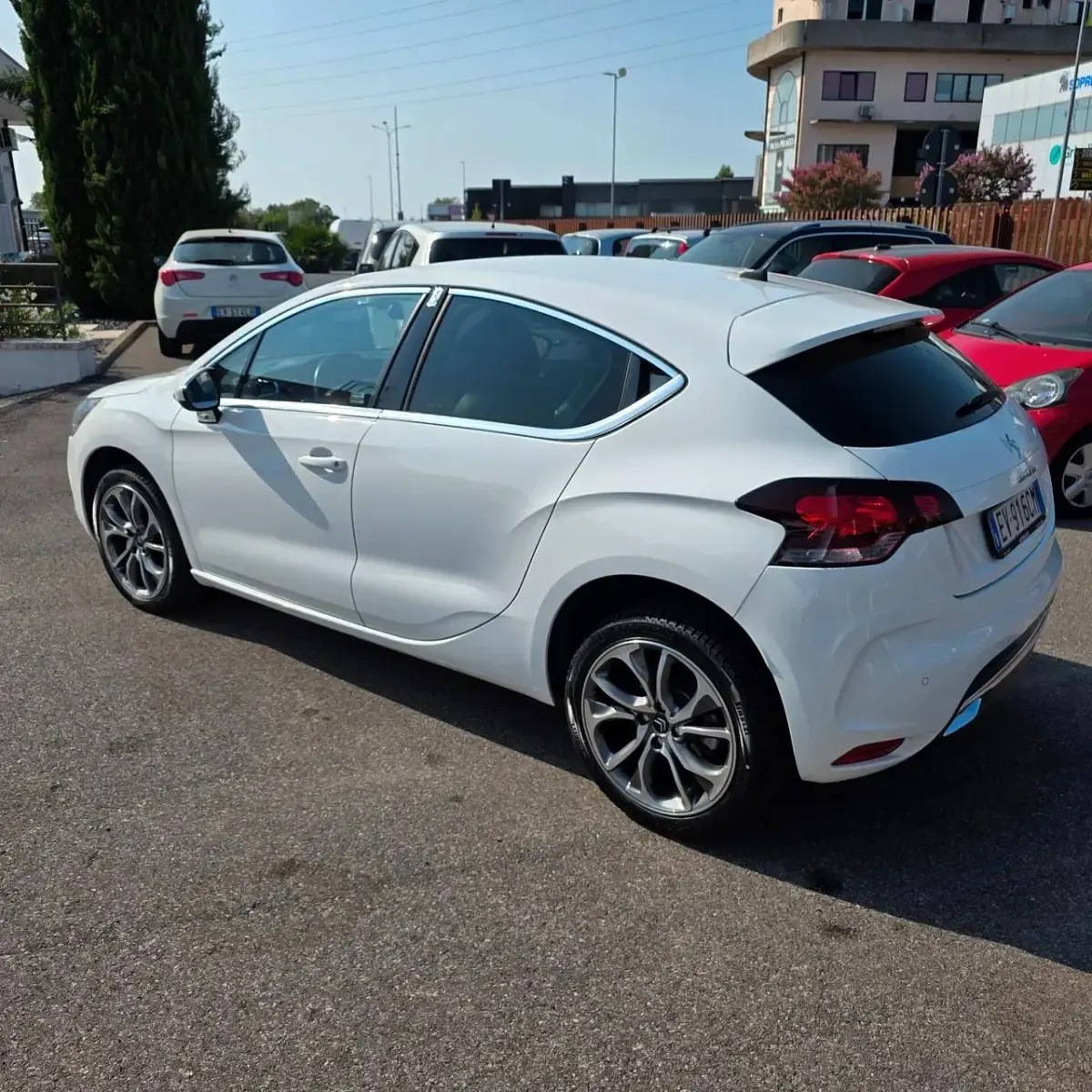 Usata DS Automobiles DS4 114 CV (83 kW) 2014 Bianco Berlina