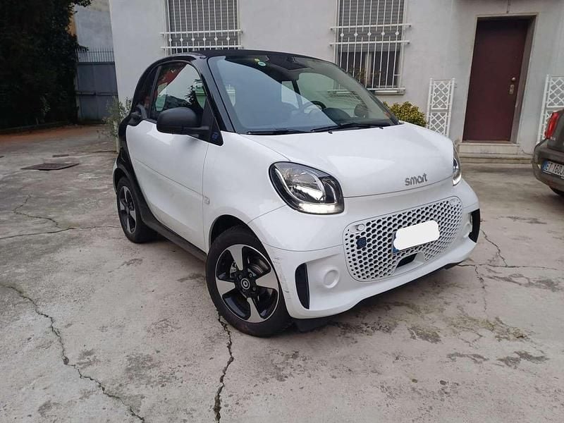 Bianco Usata 2022 Smart ForTwo Coupé Passion Utilitaria | 11.800 € (Ottimo prezzo) - Immagine 1/4