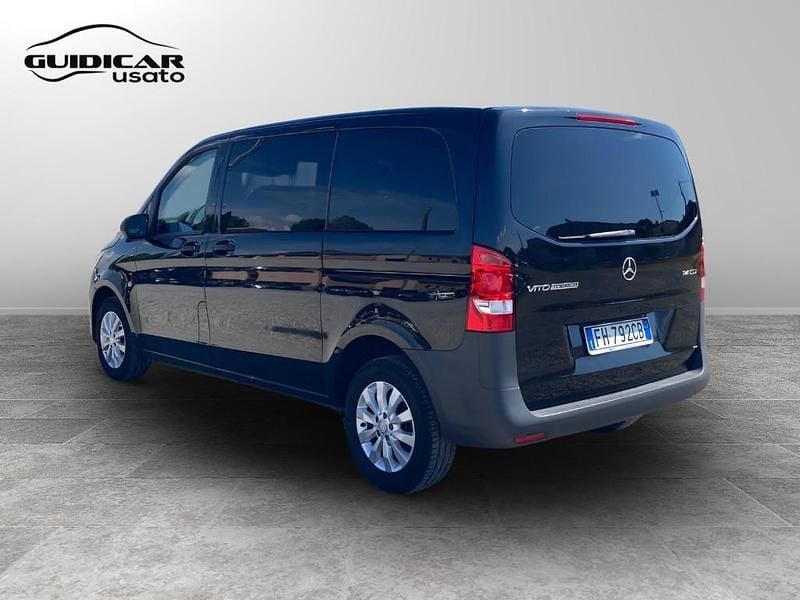Usata Mercedes Vito 135 CV (99 kW) 2017 Nero Furgone