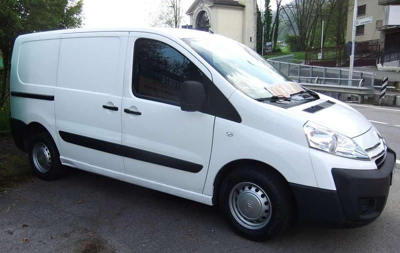Usata Citroën Jumpy 90 CV (66 kW) 2012 Bianco Monovolume