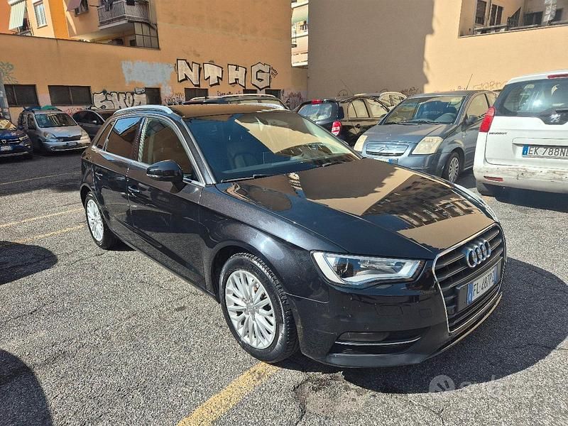Usata Audi A3 Ambiente 110 CV (80 kW) 2014 Nero Berlina