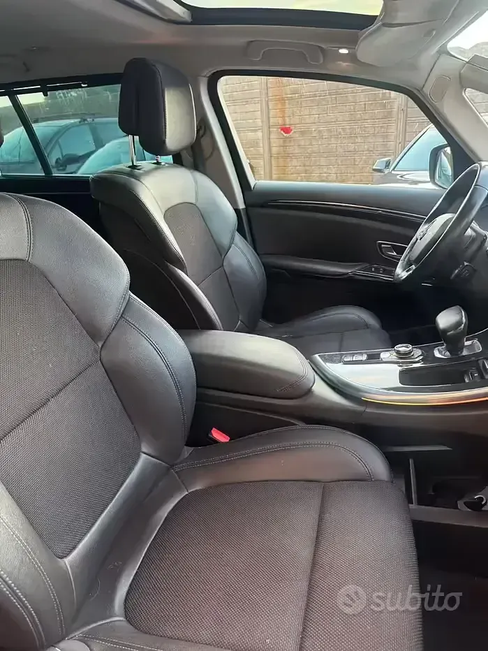 Usata Renault Espace 160 CV (117 kW) 2017 Nero Monovolume